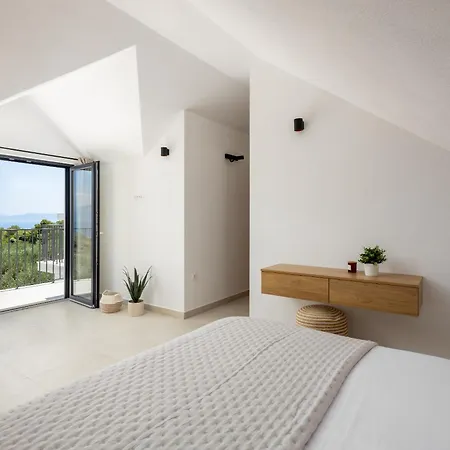 Vila Casa Mola